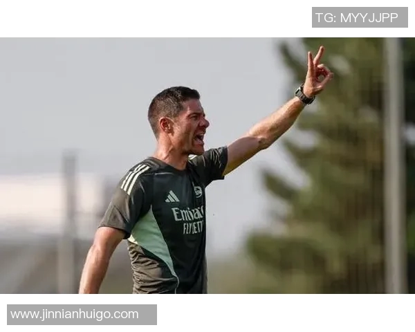 阿隆索曾警告恩德里克需时间培养球员但后者选择留队