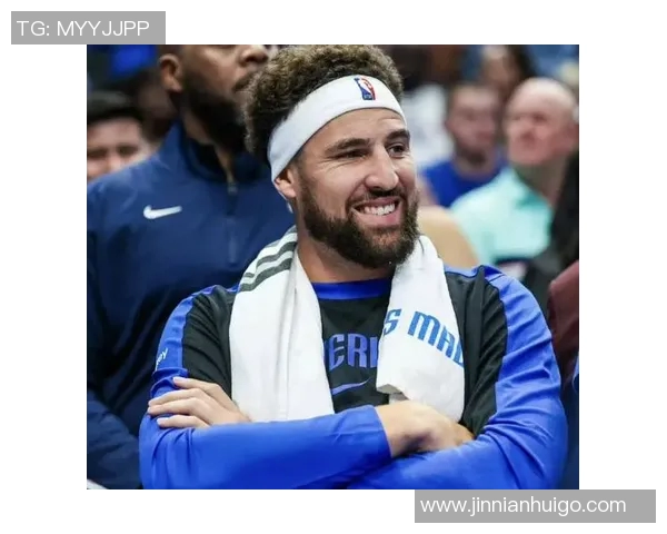 克莱首节短暂出战5分钟表现平平仅得4分助球队开局稳健