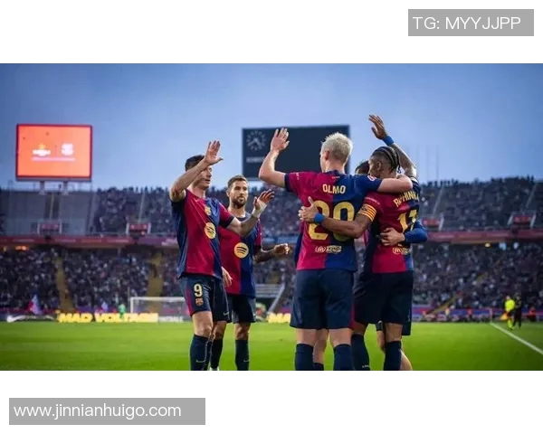 霍安加西亚复出表现出色助巴萨零封展现国家队征召实力