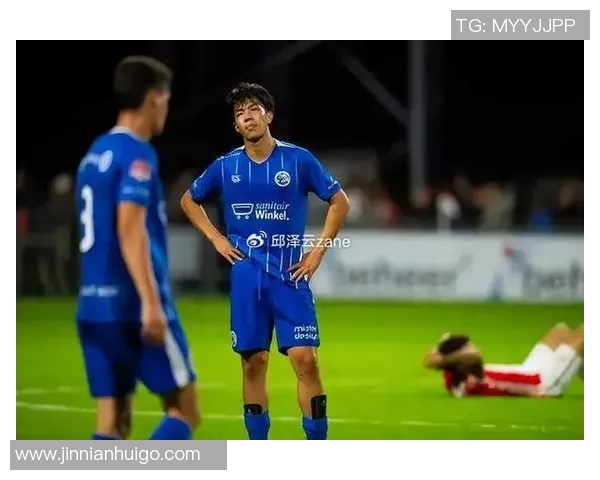 王博豪谈荷乙经历称新位置锻炼价值巨大体能状态良好